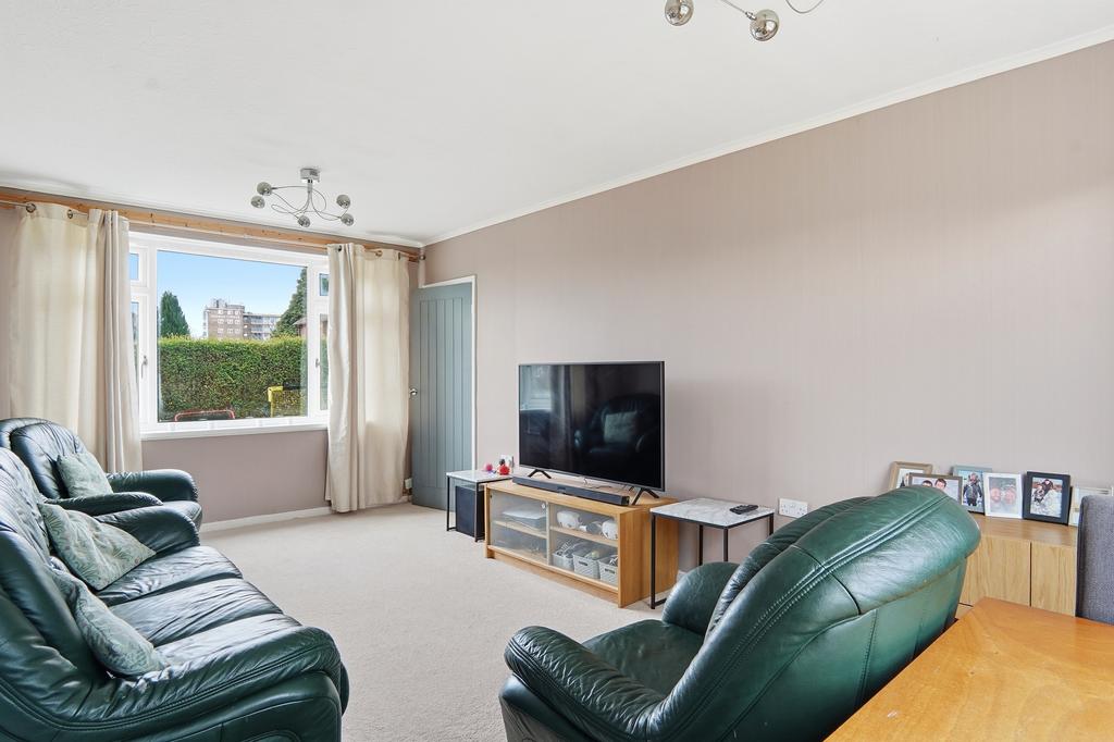 Queenswooddrive006