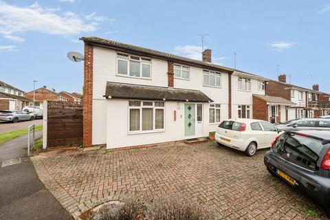 undefined, Borrowdale Avenue, Bedfordshire LU6