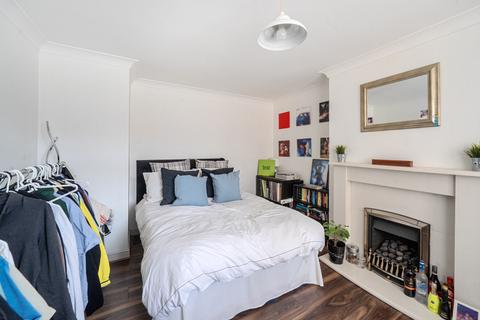undefined, Borrowdale Avenue, Bedfordshire LU6