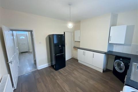 3 bedroom end of terrace house for sale, Woodhouse Road, Sheffield, S12 2AZ