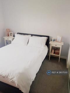 2 bedroom flat to rent, Sandpiper Road, Edinburgh, EH6