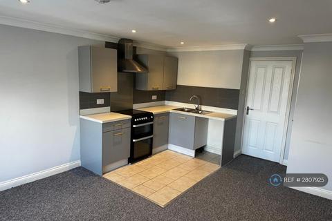 1 bedroom flat to rent, Gainsborough Court, Corby, NN18