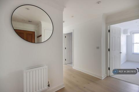 3 bedroom flat to rent, York Road, Tunbridge Wells, TN1