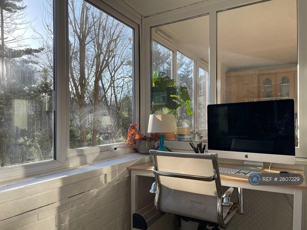 Study / Sunroom