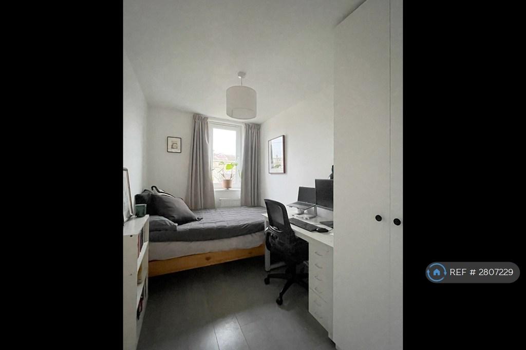 Bedroom 02