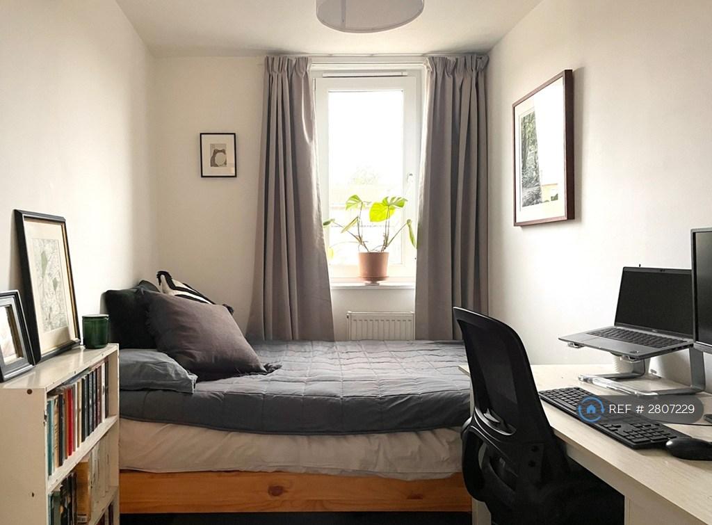 Bedroom 02