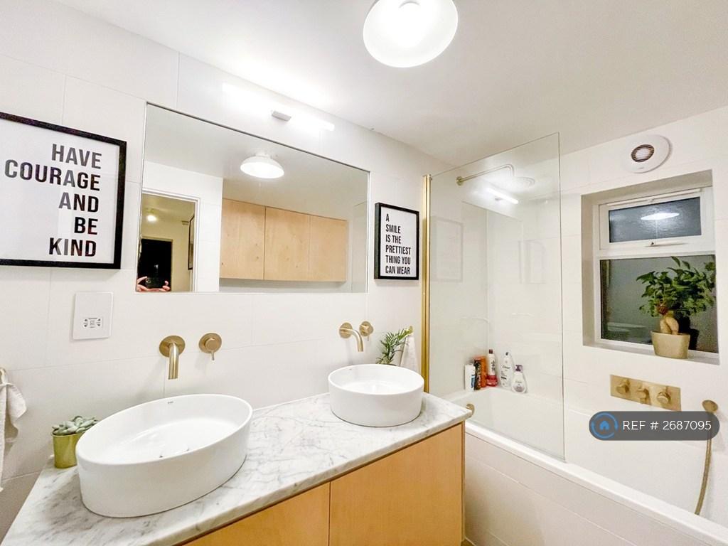 Main Bathroom