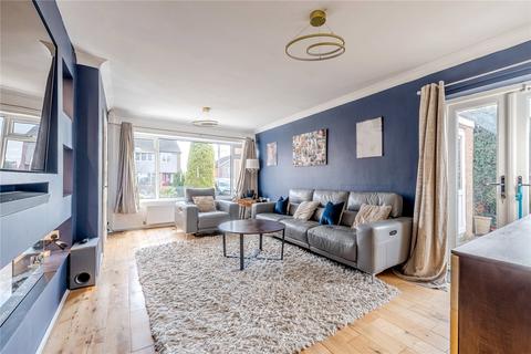 3 bedroom detached house for sale, Hall Park Close, Horsforth, Leeds