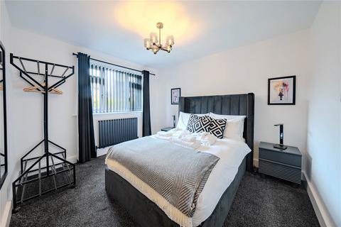 2 bedroom bungalow for sale, Kingfisher Way, Leeds, West Yorkshire