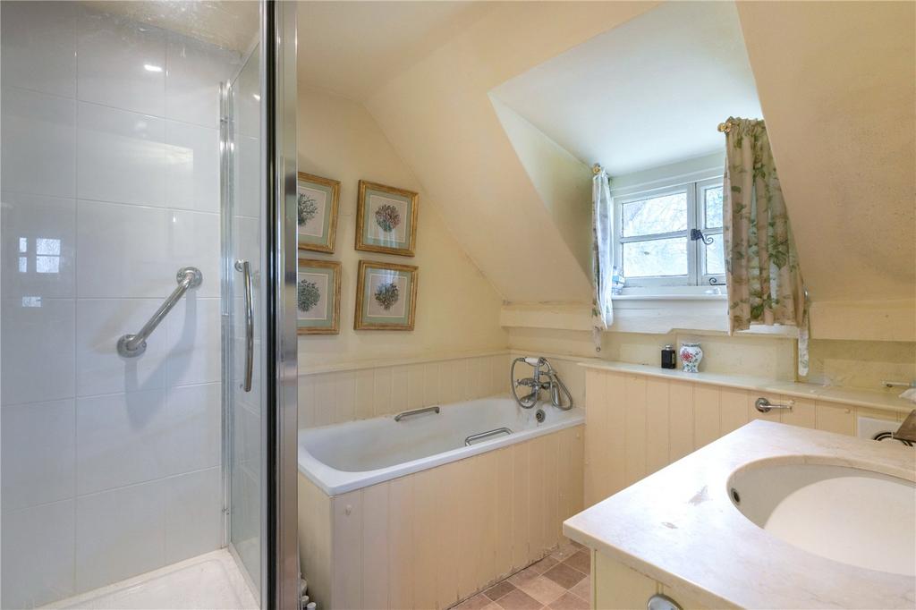 Bathroom (Shower)