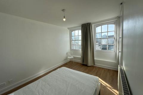 2 bedroom flat to rent, Hoxton Street, London N1