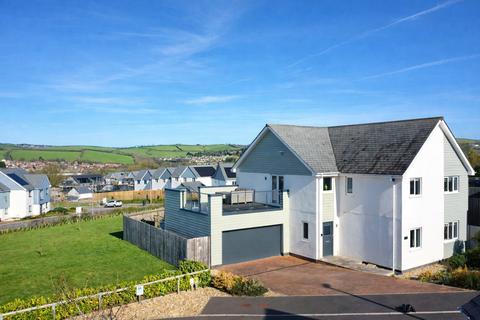 4 bedroom detached house for sale, Garden Green, Barnstaple, Devon, EX32