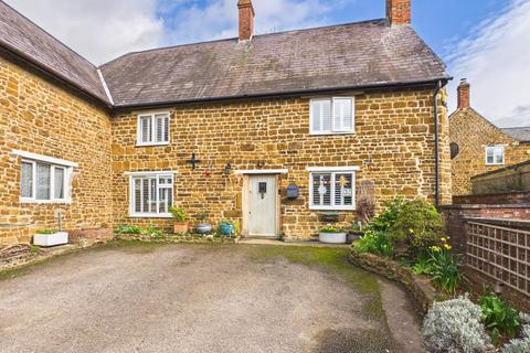 3 bedroom semi-detached house for sale, Adderbury, Banbury OX17