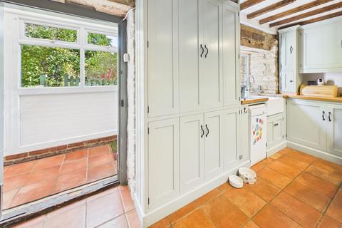 3 bedroom semi-detached house for sale, Adderbury, Banbury OX17