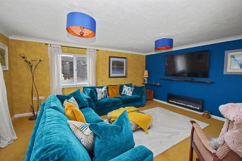 2 bedroom detached house for sale, Ockment Court, Okehampton