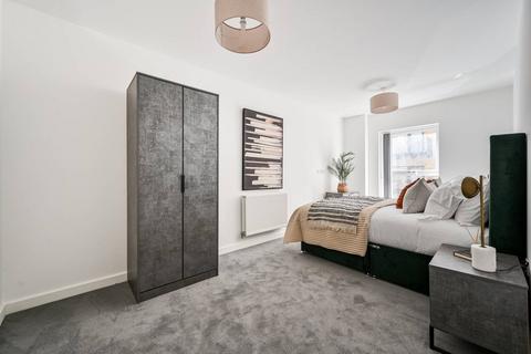 2 bedroom apartment to rent, Calvary Court, London SE18