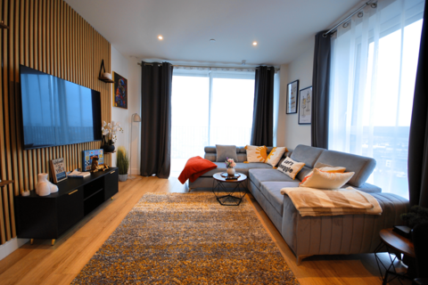 2 bedroom flat for sale, WATERVIEW HOUSE,  QUAY  WALK, WEMBLEY, HA0 1BE