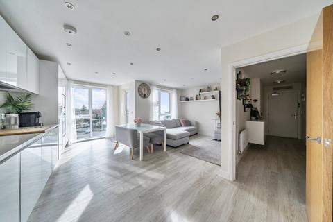 2 bedroom apartment for sale, Beaumont Apartments, Hawker Drive, Addlestone, Surrey, KT15