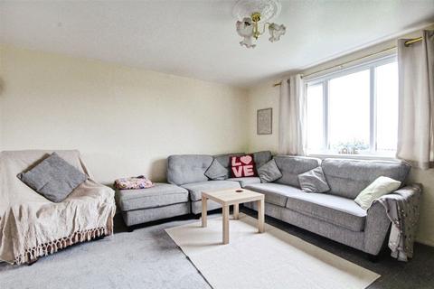 3 bedroom terraced house for sale, North Magdalene, Consett, County Durham, DH8