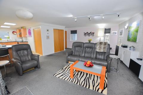 2 bedroom bungalow for sale, West End, Redruth, Cornwall, TR15
