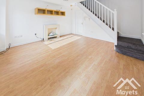 2 bedroom terraced house to rent, Campbell Court, Blackburn