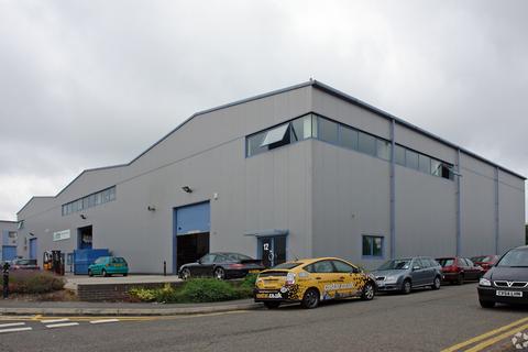 Warehouse to rent, 14 Beddington Farm Rd Croydon CR0 4WP