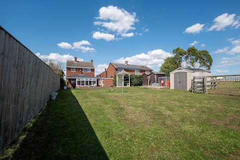 2 bedroom detached house for sale, Crowle LINCOLNSHIRE
