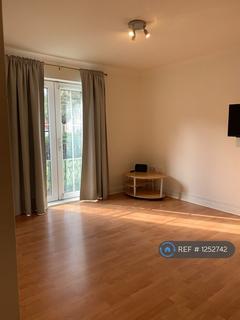 2 bedroom flat to rent, Mill Hill, London, NW7