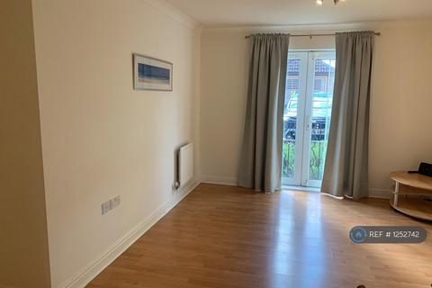 2 bedroom flat to rent, Mill Hill, London, NW7
