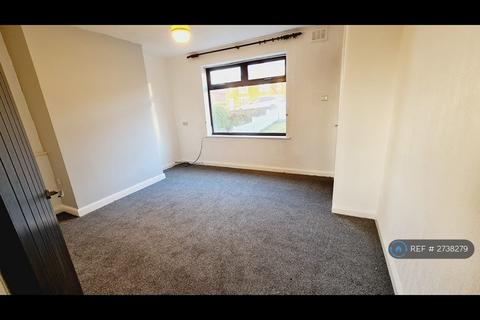 3 bedroom terraced house to rent, Thornley Road, Stoke-On-Trent, ST6