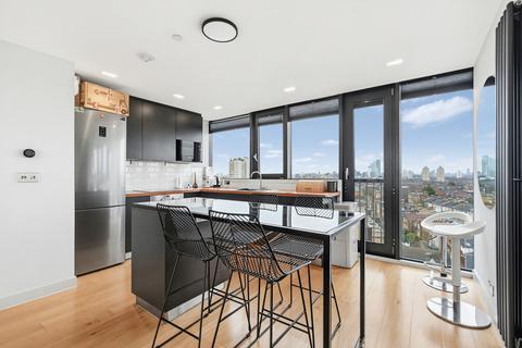 2 bedroom apartment to rent, Sandhurst Court, SW2