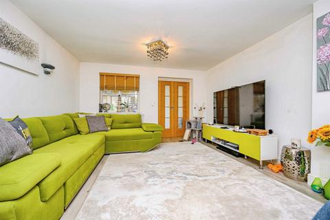 undefined, Runcie Close, St. Albans