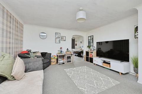 3 bedroom semi-detached house for sale, Biggin Hill Way, Watton, Thetford