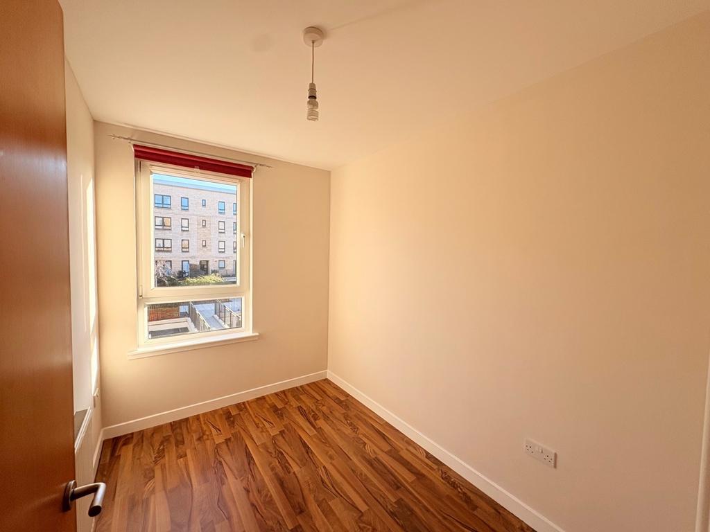 11-3 CC-Bedroom2