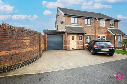 3 bedroom semi-detached house for sale, Makerfield Drive, Newton-Le-Willows, WA12