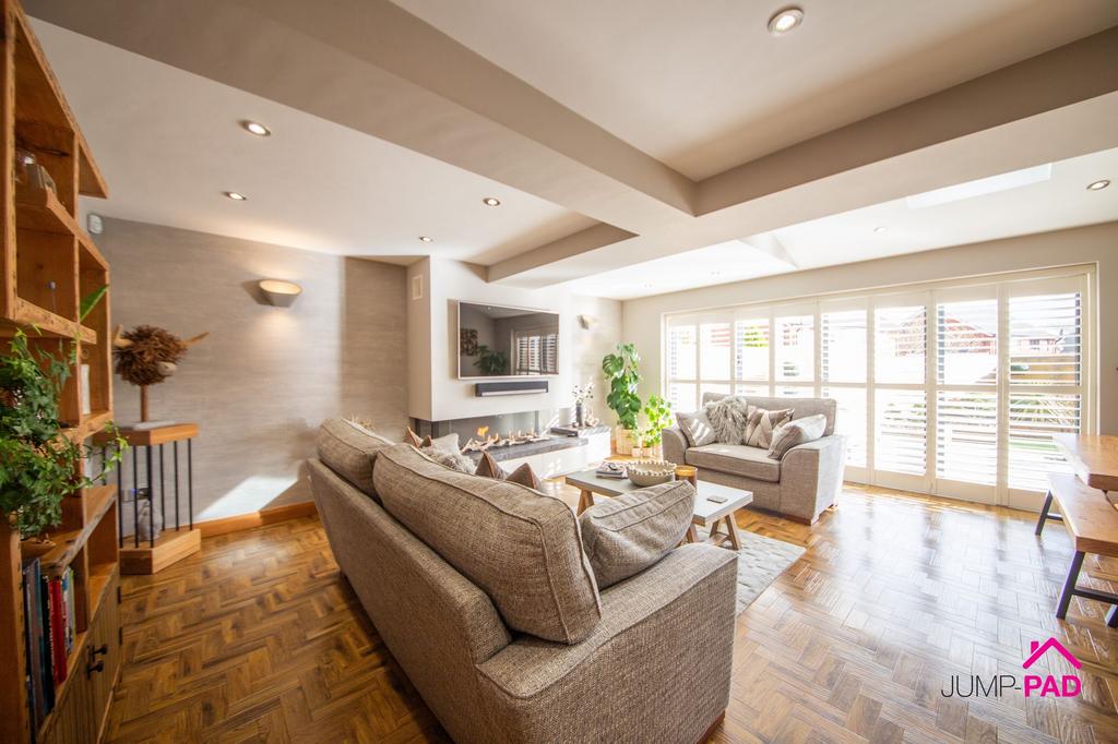 Kitchen/Dining/Family Room