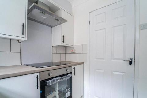 2 bedroom flat to rent, Shaw House, Claremont Street, North Woolwich, E16