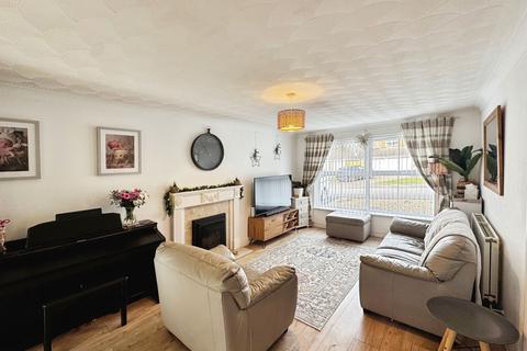 undefined, Clos Onnen, Port Talbot SA13