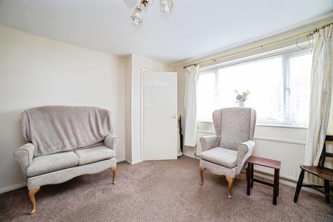 3 bedroom semi-detached house for sale, Station View, Shirebrook, MANSFIELD