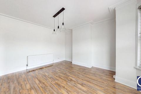 2 bedroom apartment to rent, Dollis Road, Church End, London, N3