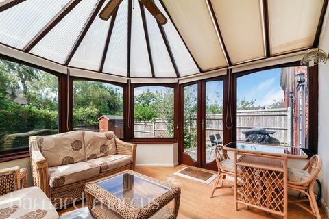 undefined, White Hill, South Croydon