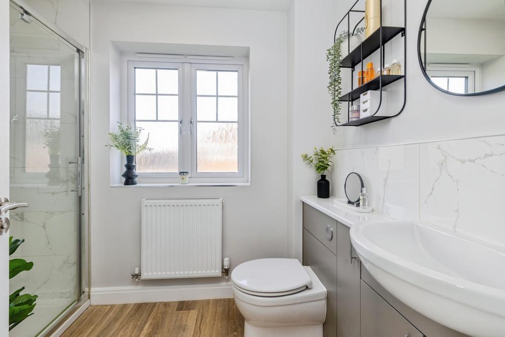 Ensuite