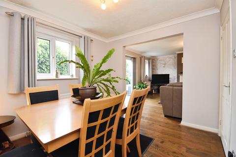 5 bedroom detached house for sale, Priors Way, Coggeshall, Colchester