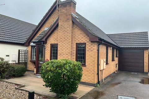 2 bedroom detached bungalow for sale, Milverton Close, WIGSTON