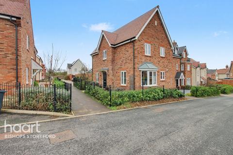 3 bedroom detached house for sale, Stansted CM24