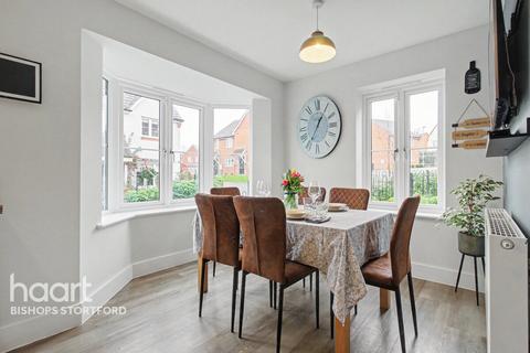 3 bedroom detached house for sale, Stansted CM24