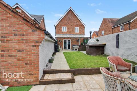 3 bedroom detached house for sale, Stansted CM24