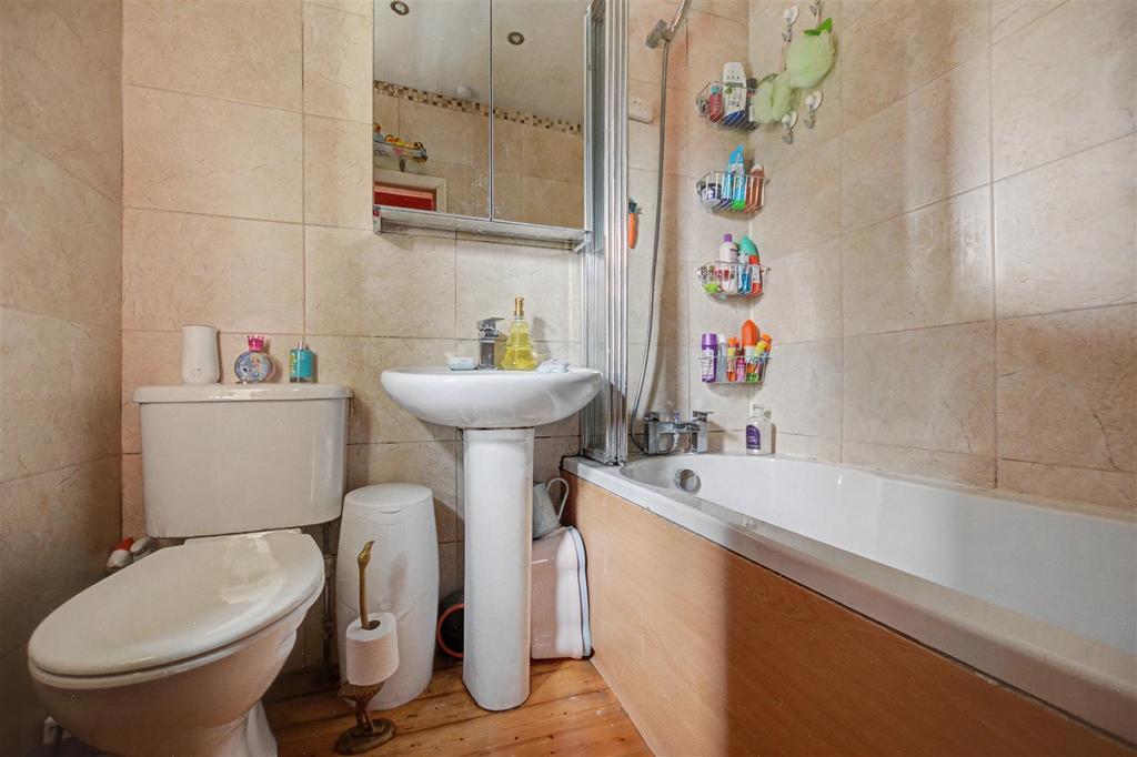 Bathroom.jpeg