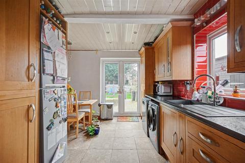 3 bedroom semi-detached house for sale, Spencer Avenue, Sandiacre, Nottingham