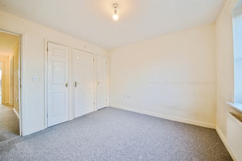 2 bedroom ground floor flat for sale, Blackthorn Road, Ilford